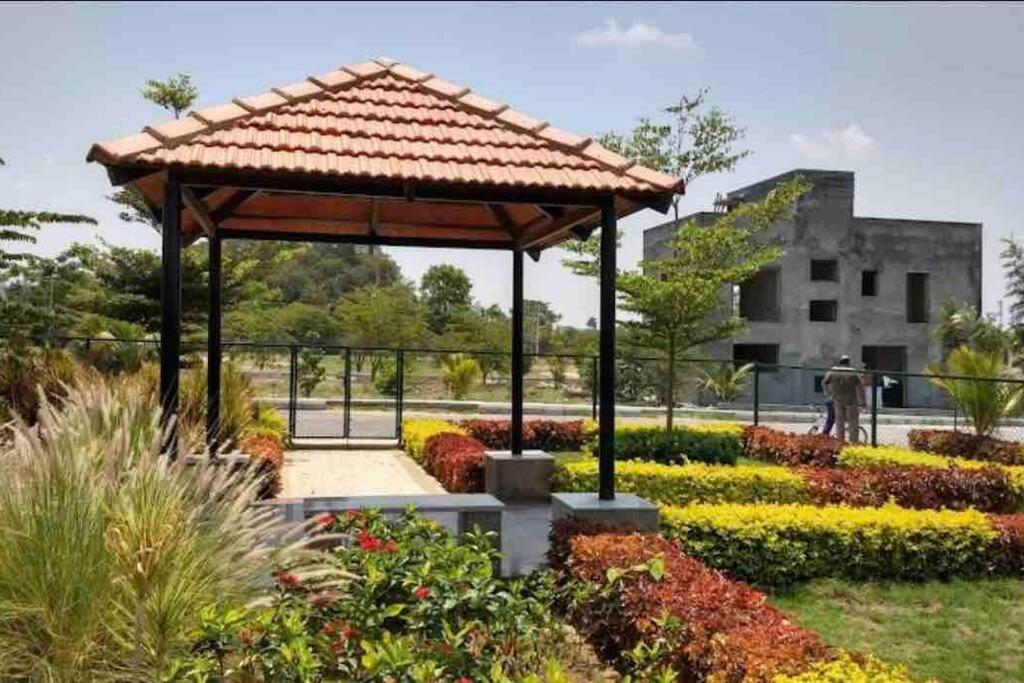 A Glass Haven , Nandi Hills Nandigunda Екстериор снимка